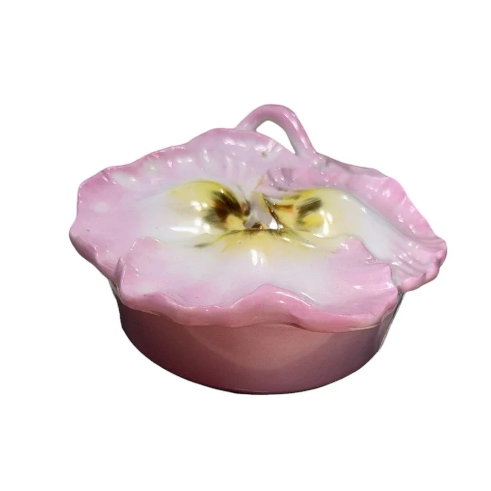 Porcelain Pansy Trinket Box – Sculpted Floral Lid –‎ 5.25